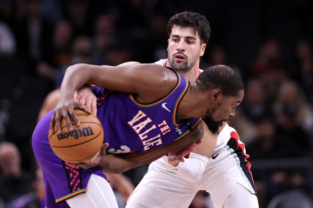 比分落后两 比分落后两