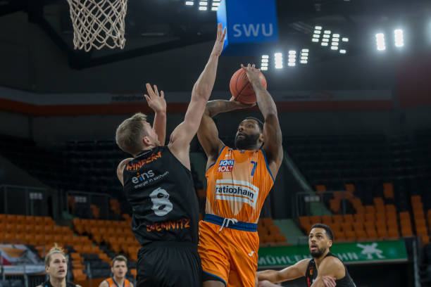 与阵容深度 与阵容深度