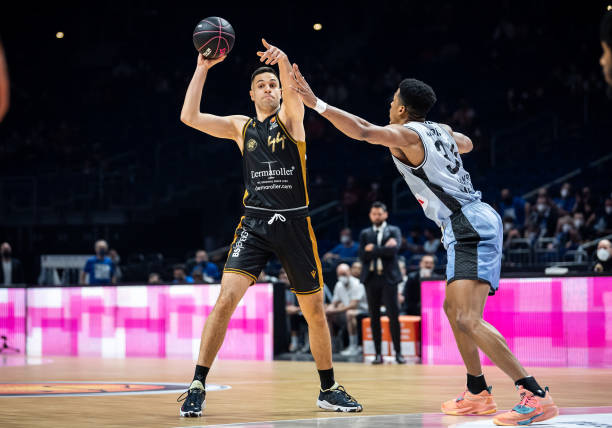 首要看点 首要看点