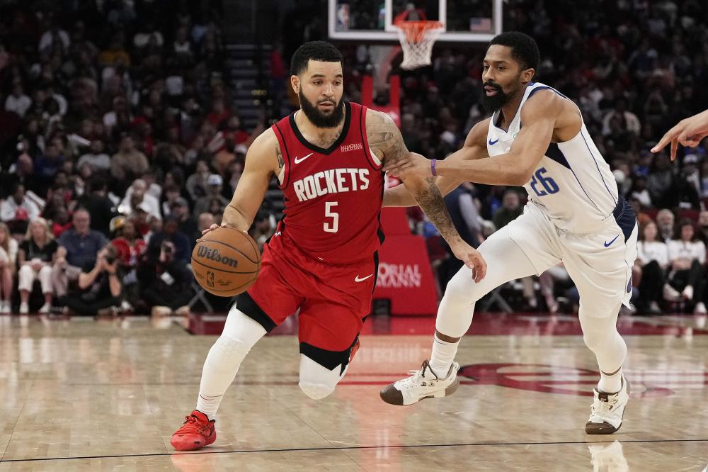 众多严肃的 众多严肃的